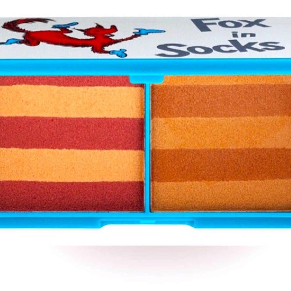 ♨️3/25♨️ I 🩷 Revolution x Dr Seuss Fox In Socks Blush & Bronzer Palette NEW - Picture 2 of 3